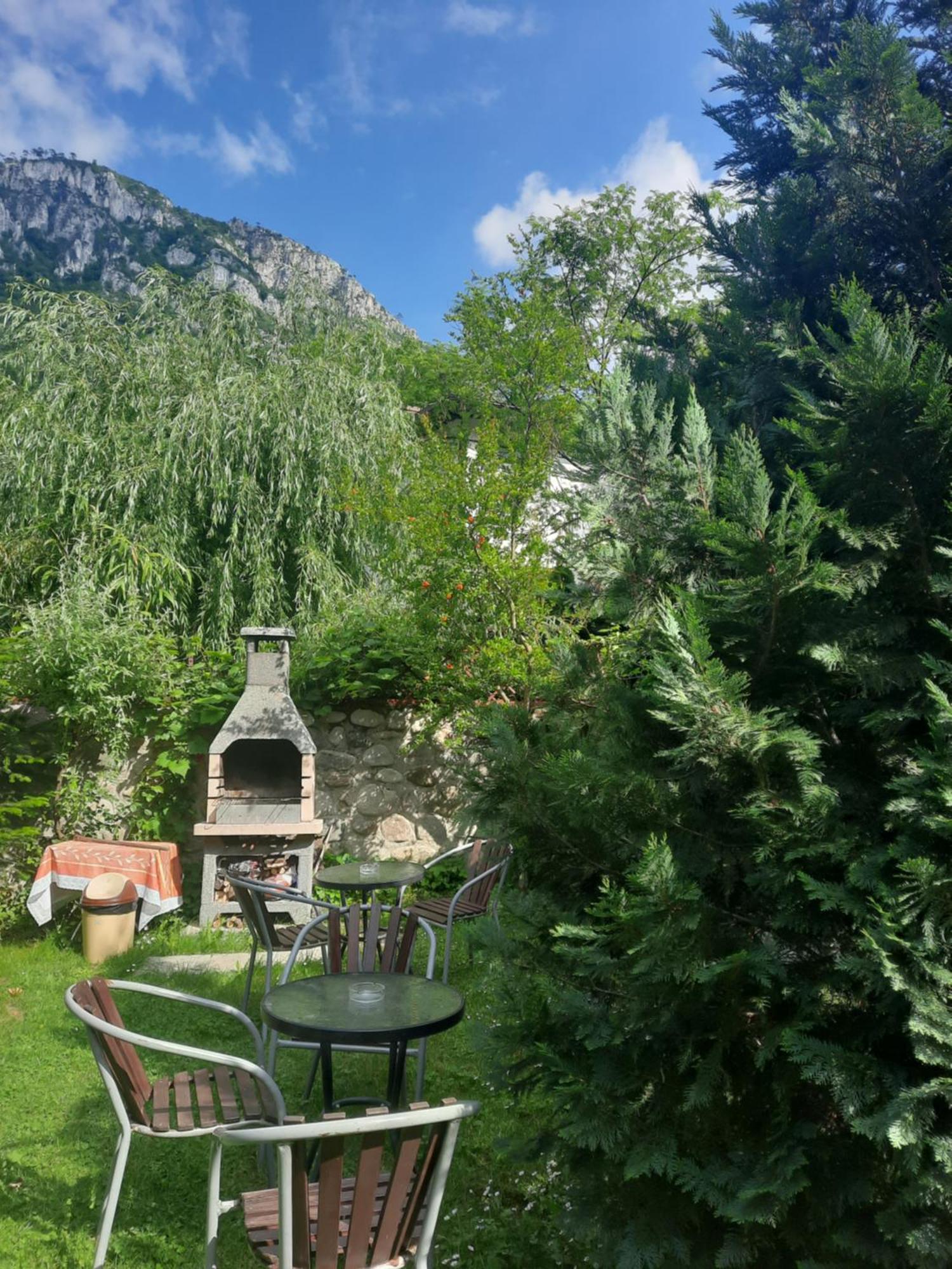 Pension Eden Băile Herculane Εξωτερικό φωτογραφία